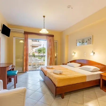 Hotel apartamentowy Kosmos Agios Stefanos Avliotes (Corfu)